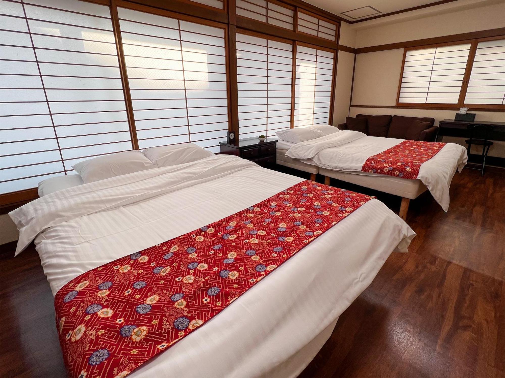Hondori Inn Hiroshima Exterior photo